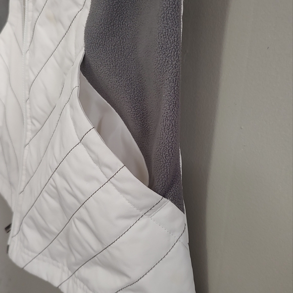 Women vest - Picture 2 of 5